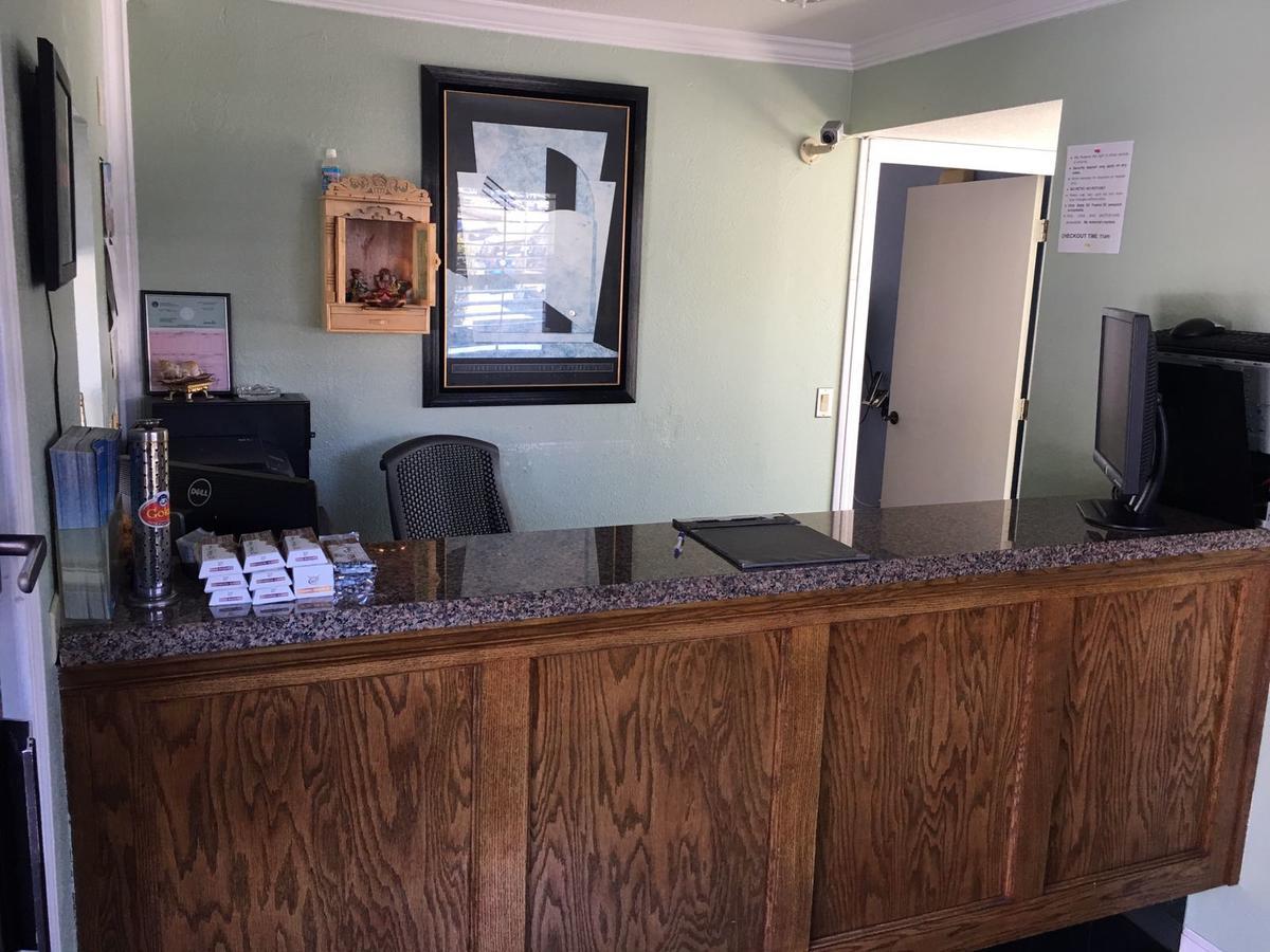 Royal Palace Inn Daly City Eksteriør bilde